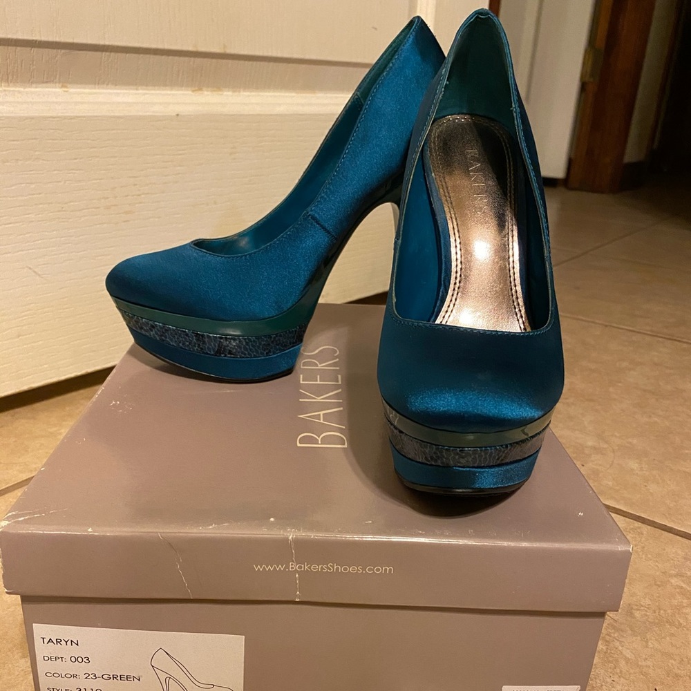 Green high heels